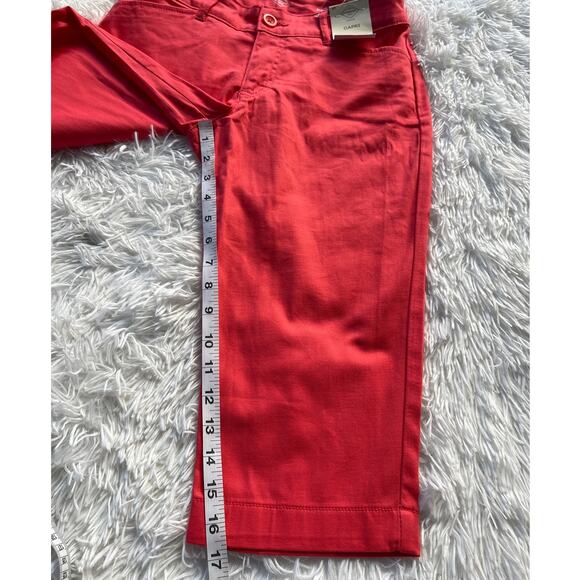 NWT St John's Bay Capri Pant Mid Rise secretly slender Sz 4 Petite  NWT - Picture 5 of 11